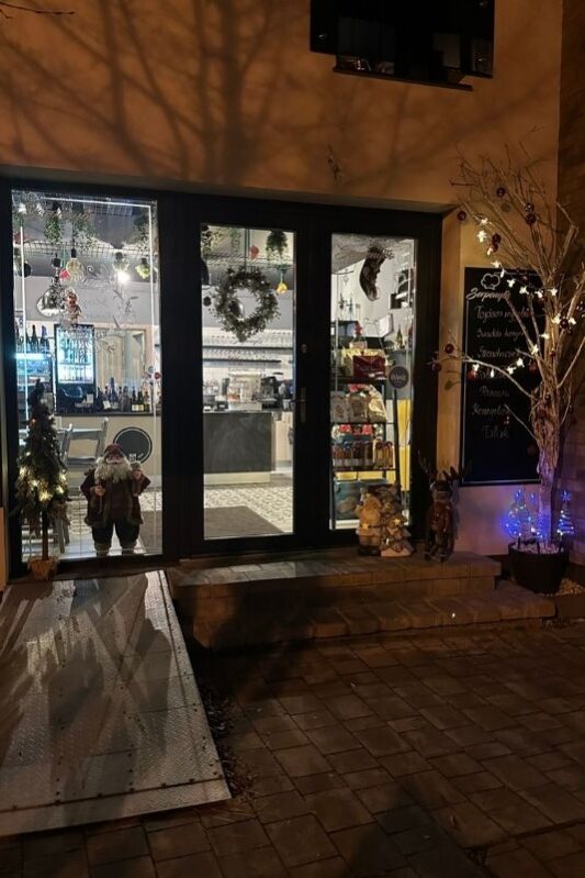 Serpenyős Bisztró Mediterrán étterem Dunakeszi